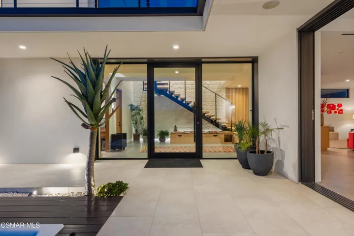 Twilight - Entry Way