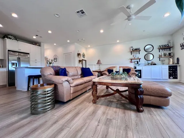 2170 Birch Rd. 116, San Diego, California 91915