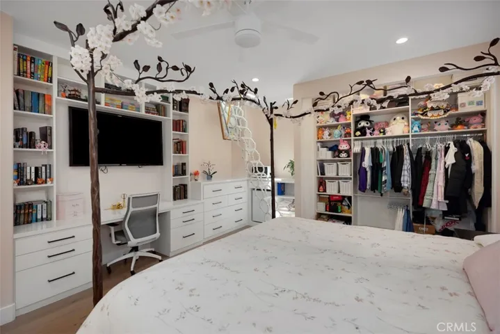Closet doors have been added to this room