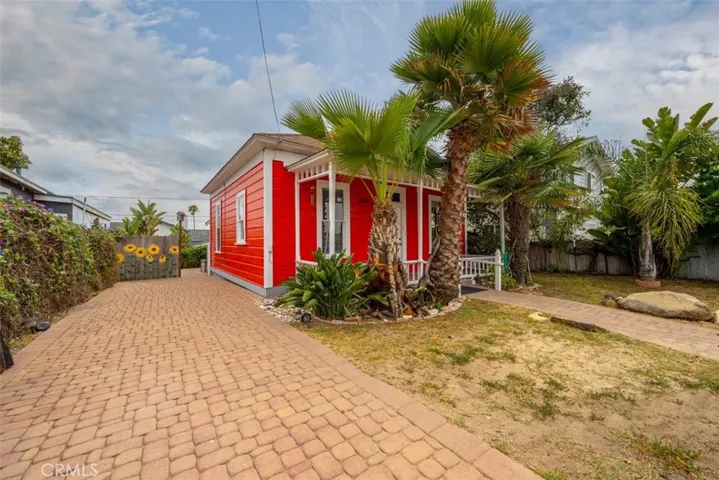 1780 Paso Robles Street, Oceano, California 93445