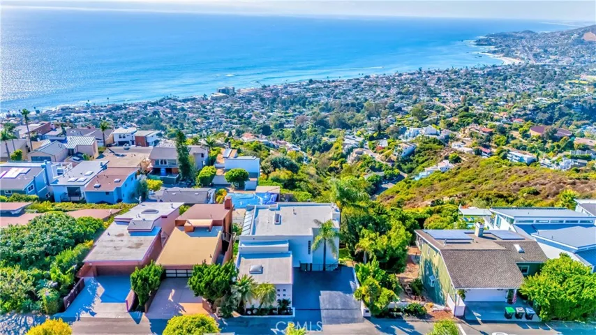 1195 La Mirada Street, Laguna Beach, California 92651