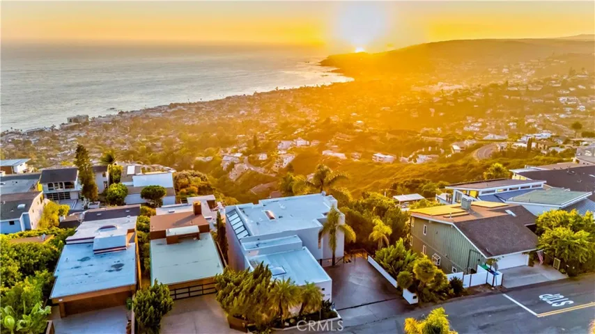 1195 La Mirada Street, Laguna Beach, California 92651