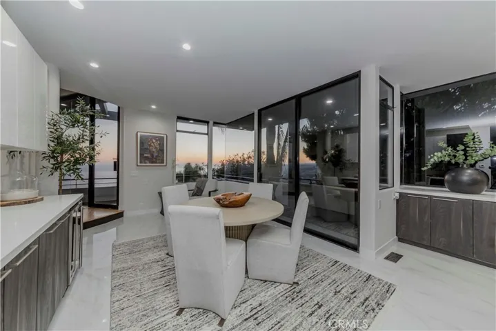 1195 La Mirada Street, Laguna Beach, California 92651