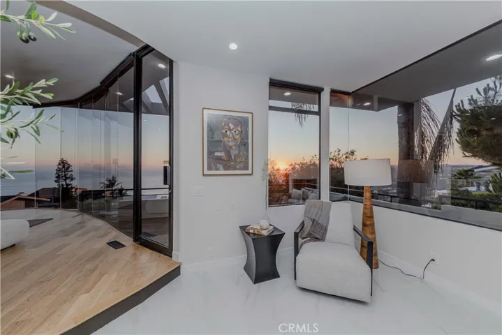 1195 La Mirada Street, Laguna Beach, California 92651