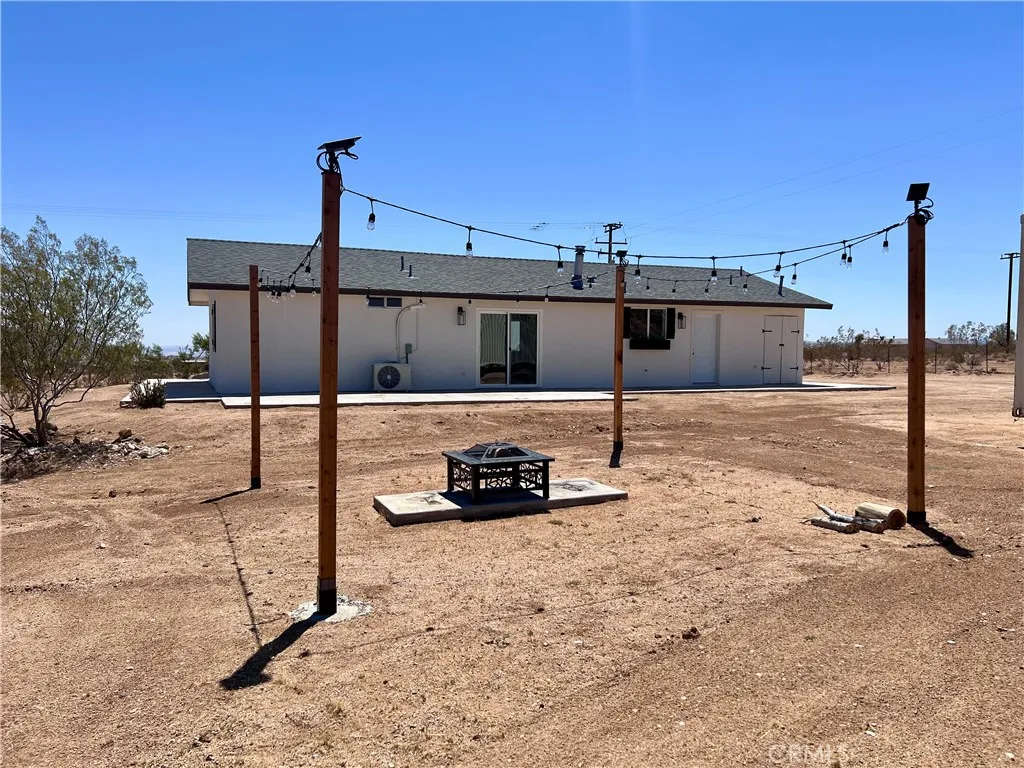 56056 Cone Boulevard, Landers, California 92285 home-pic-10