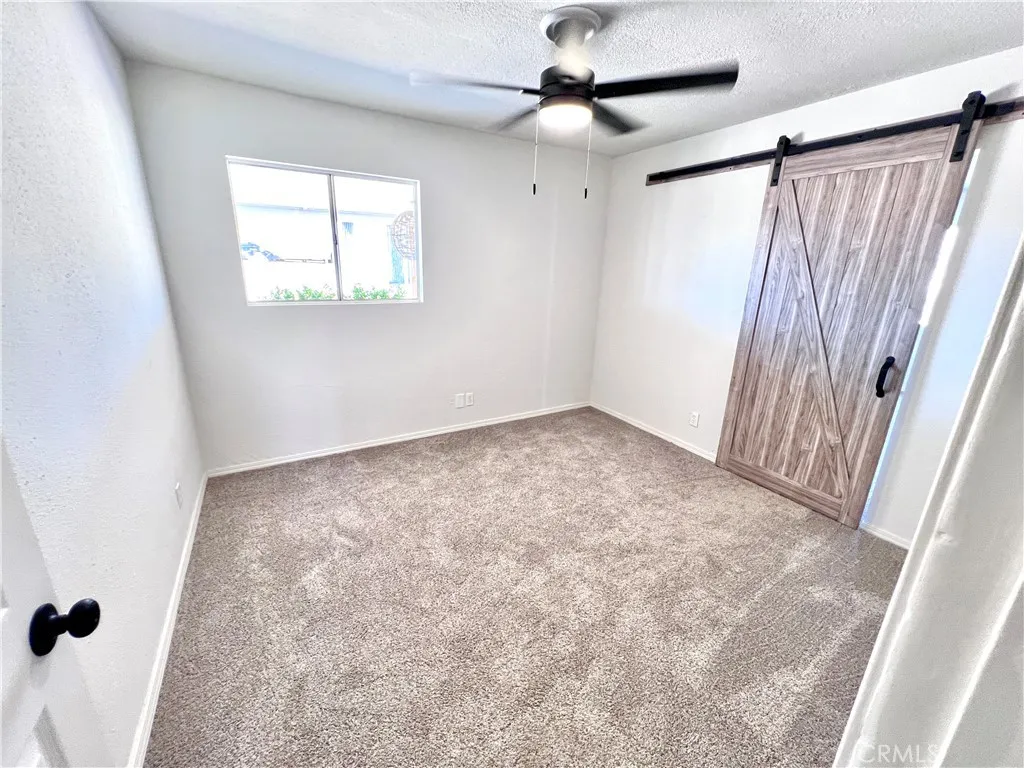 56056 Cone Boulevard, Landers, California 92285 home-pic-21