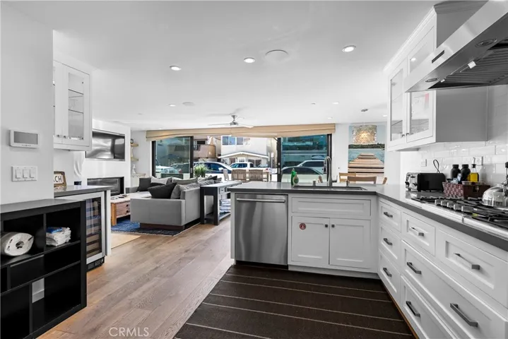 Lower Unit Kitchen
