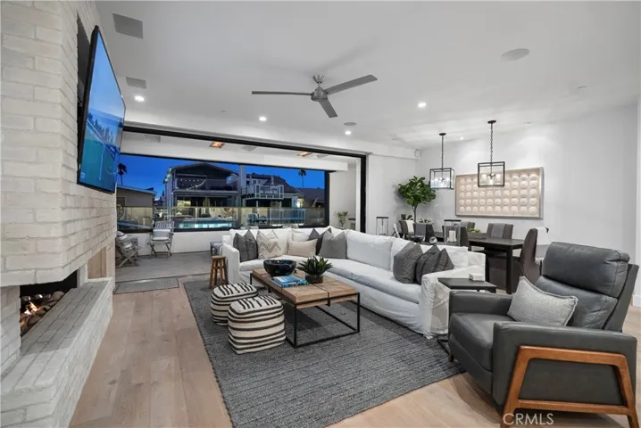 Upper Unit Living Room