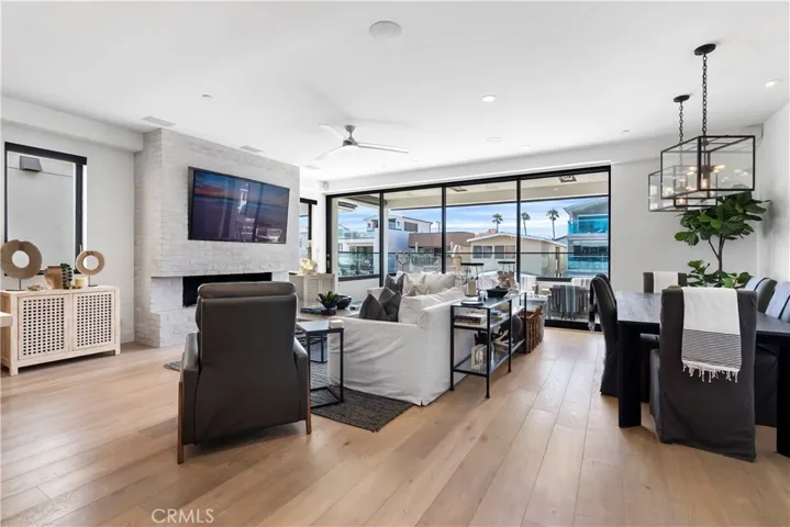 Upper Unit Living Room