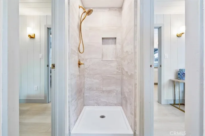 Back house walk in shower