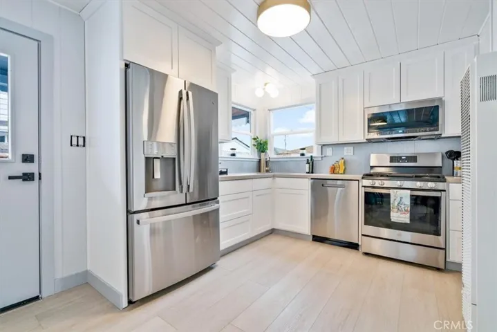 Back house new kitchen with Master Craft custom cabinets