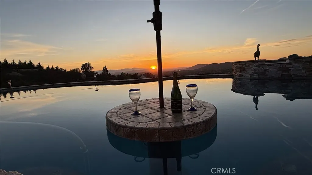 40107 Calle Breve, Temecula, California 92592 home-pic-25