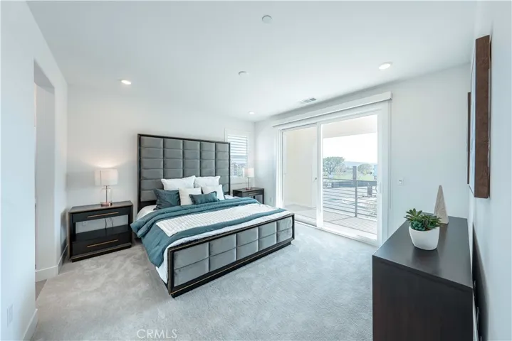 232 Junco, Irvine, California 92618