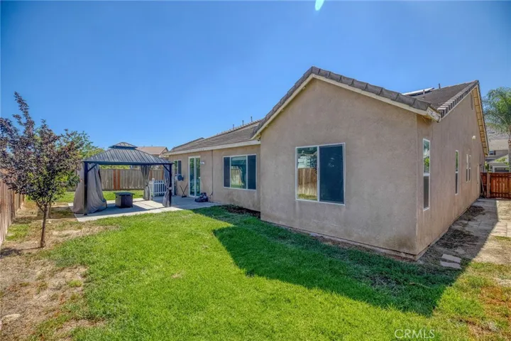 557 Peregrine Lane, San Jacinto, California 92582