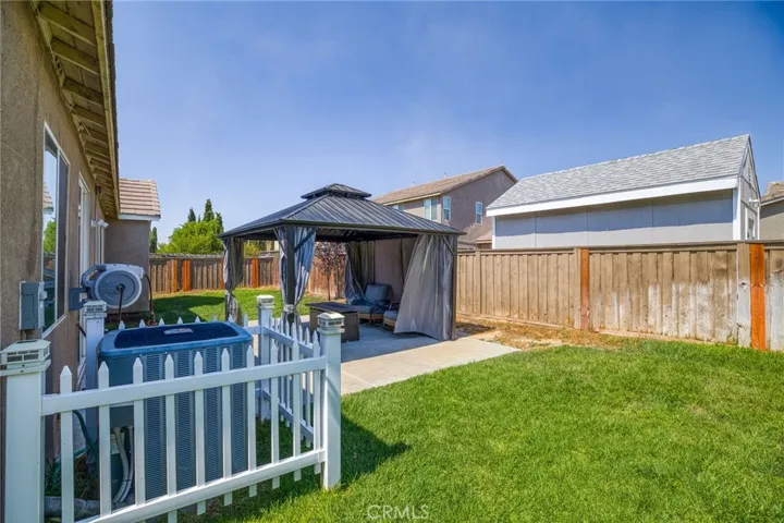 557 Peregrine Lane, San Jacinto, California 92582