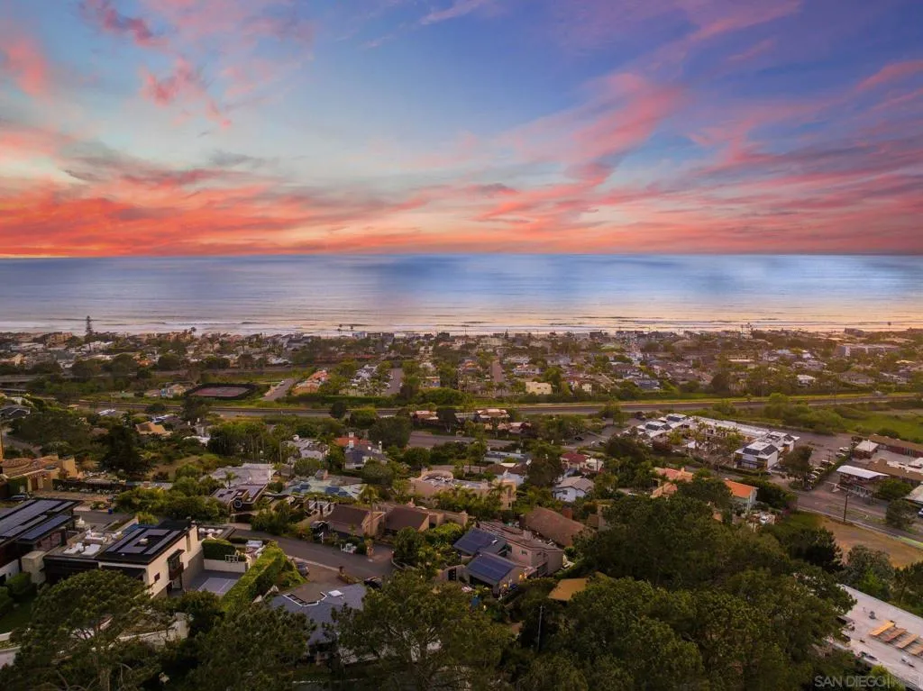2150 Balboa Ave, Del Mar, California 92014 home-pic-59