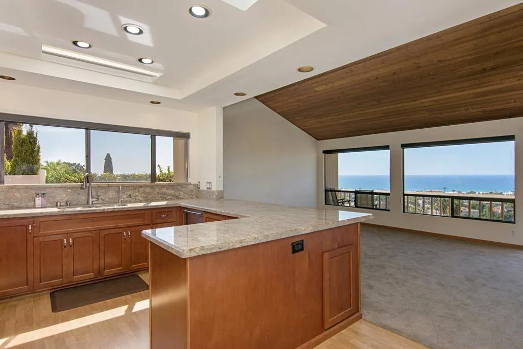 2150 Balboa Ave, Del Mar, California 92014 home-pic-14