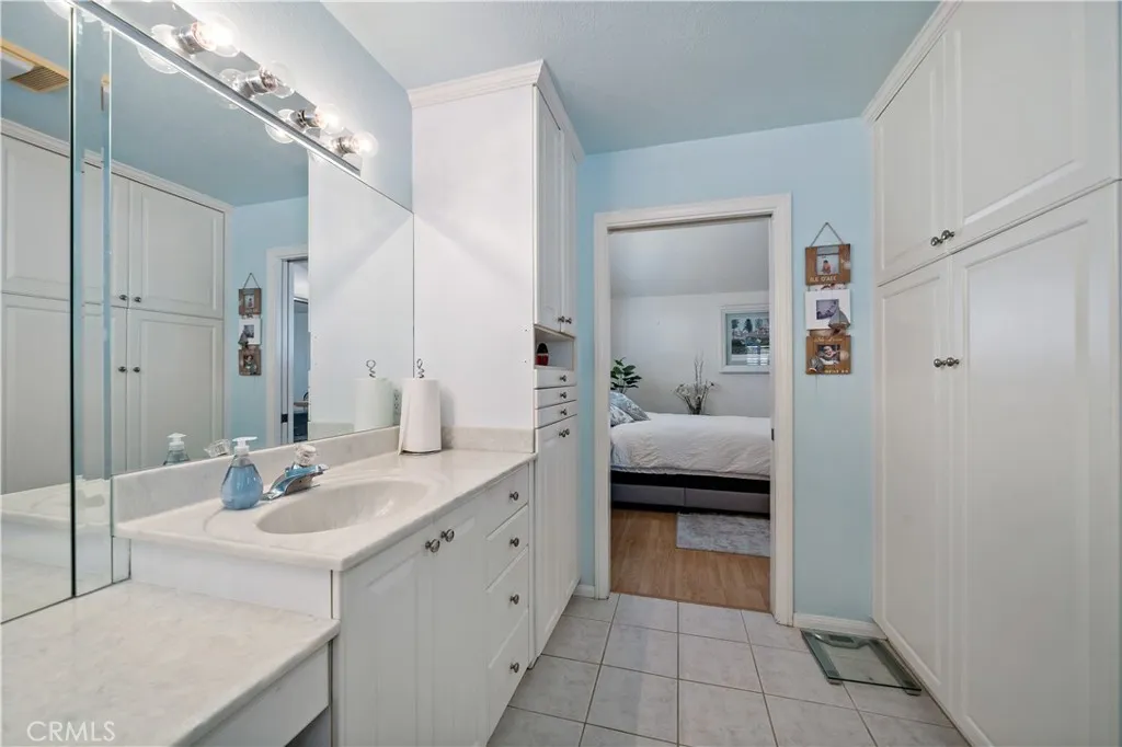 6536 Oceanview Drive T, Carlsbad, California 92011 home-pic-27