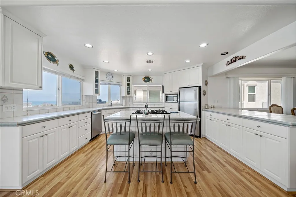 6536 Oceanview Drive T, Carlsbad, California 92011 home-pic-16