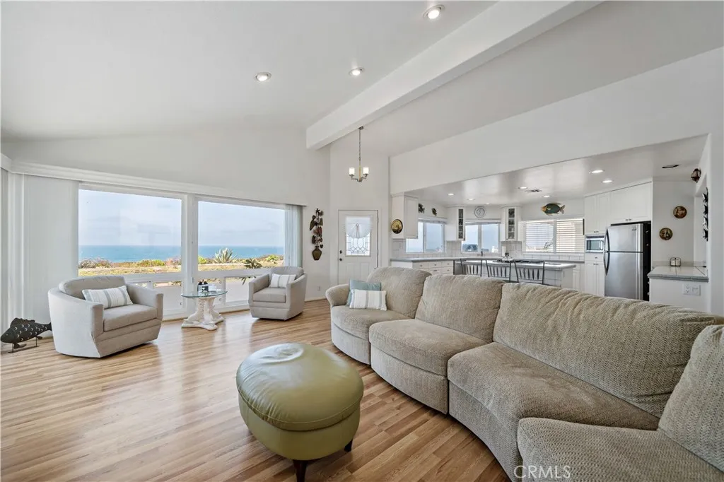 6536 Oceanview Drive T, Carlsbad, California 92011 home-pic-13