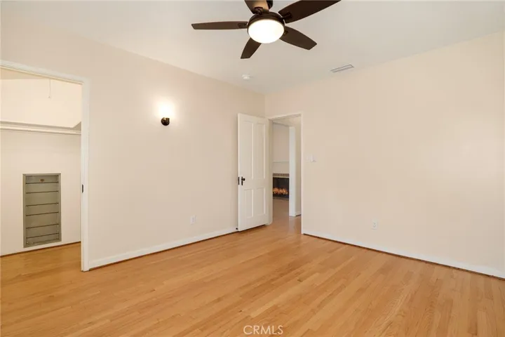 2451 Pine Avenue, Long Beach, California 90806