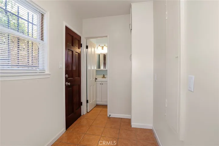 2451 Pine Avenue, Long Beach, California 90806