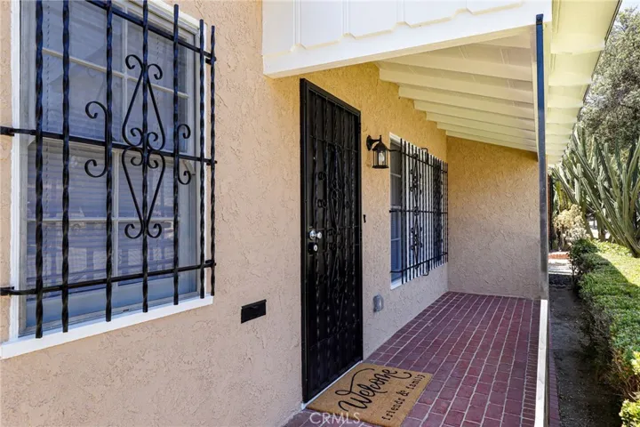 2451 Pine Avenue, Long Beach, California 90806