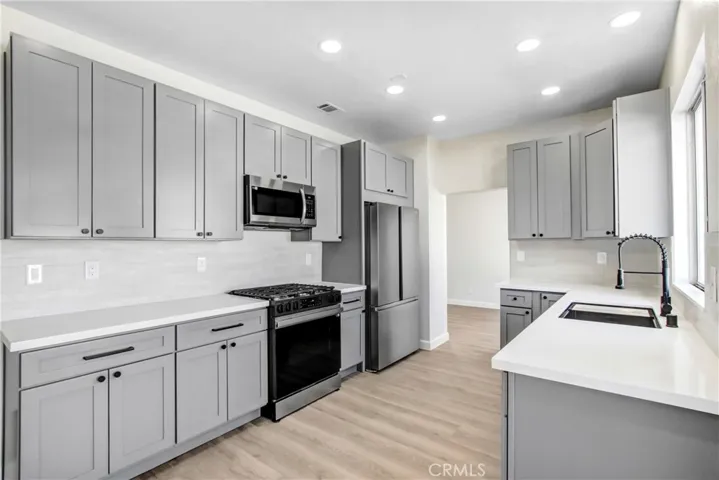 20108 Vista Del Lago, Perris, California 92570