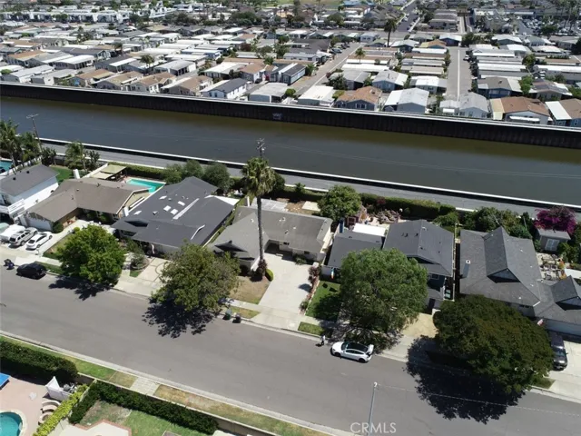 6112 Shields Drive, Huntington Beach, California 92647