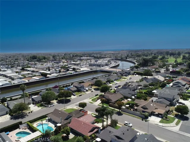 6112 Shields Drive, Huntington Beach, California 92647