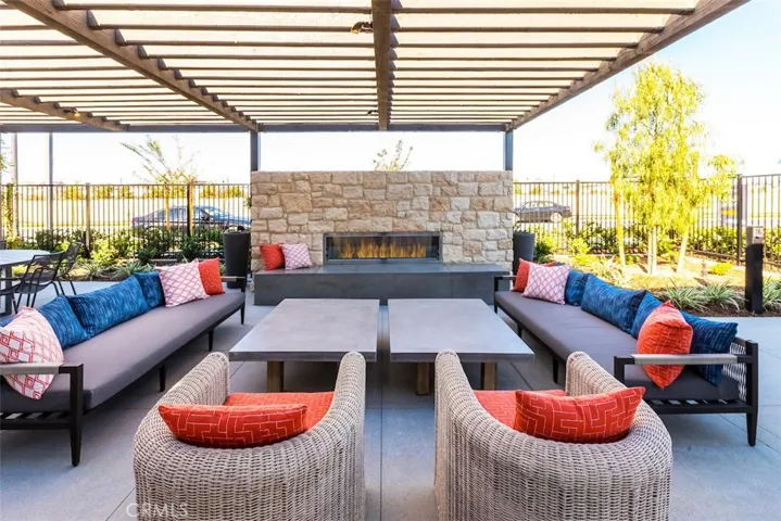 4110 S Sunflower Paseo 206, Ontario, California 91761