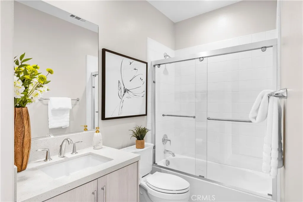 281 Burwood, Lake Forest, California 92630 home-pic-19