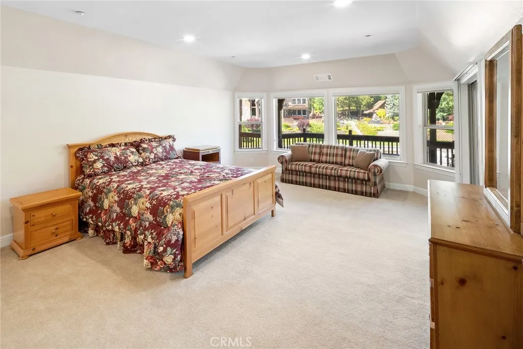 27581 Meadow Bay Drive, Lake Arrowhead, California 92352 home-pic-65