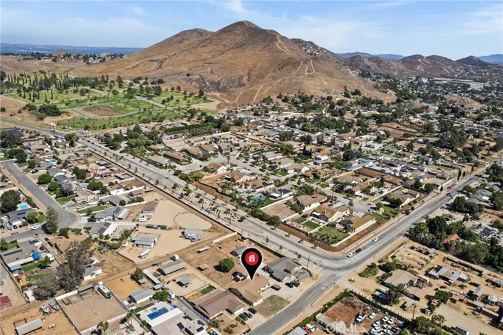 4949 California Avenue, Norco, California 92860