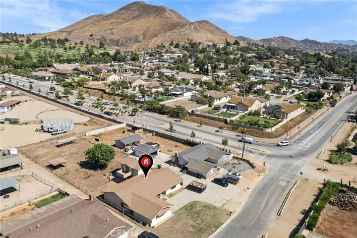 4949 California Avenue, Norco, California 92860