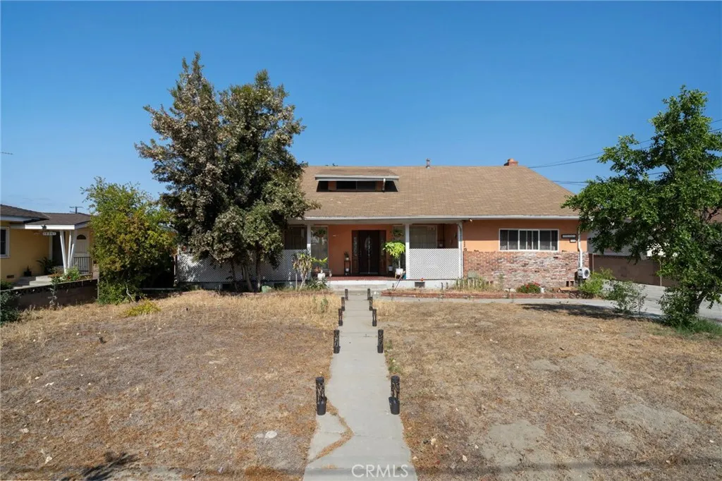 15355 Eucalyptus Avenue, Bellflower, California 90706 home-pic-1