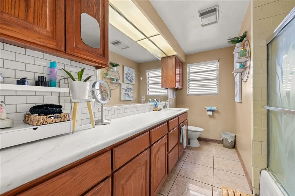 15355 Eucalyptus Avenue, Bellflower, California 90706 home-pic-9