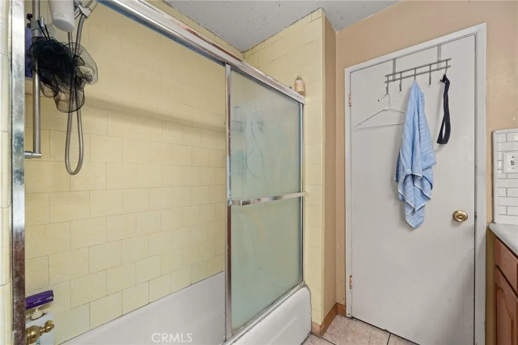 15355 Eucalyptus Avenue, Bellflower, California 90706 home-pic-13