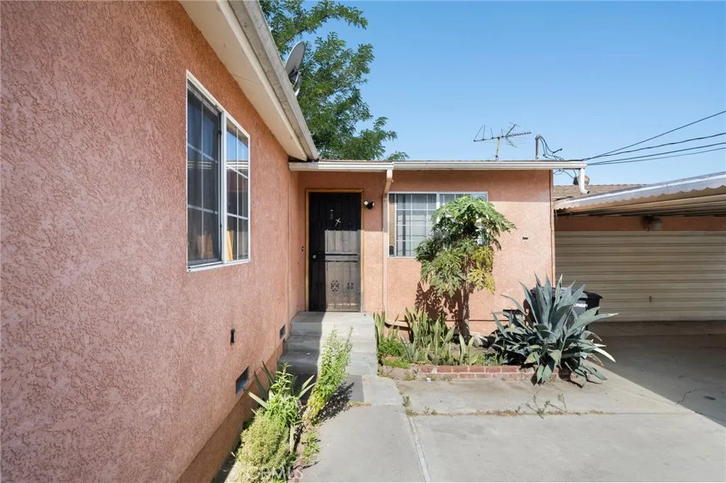 15355 Eucalyptus Avenue, Bellflower, California 90706 home-pic-20