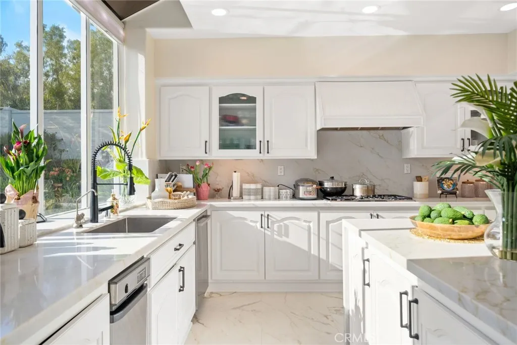 15 Pebble Beach, Coto De Caza, California 92679 home-pic-2