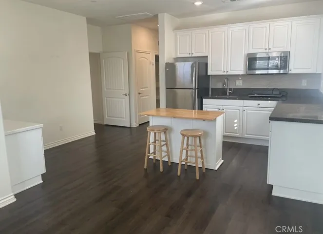 13675 Old Mission Court, Riverside, California 92503