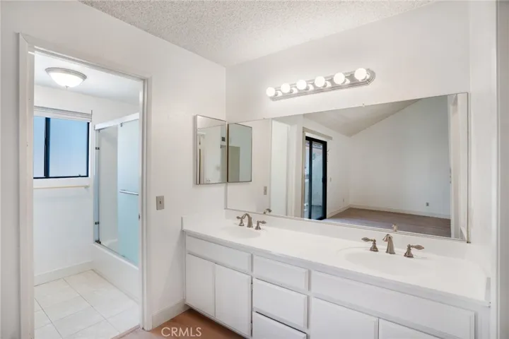 227 S Ynez Avenue B, Monterey Park, California 91754