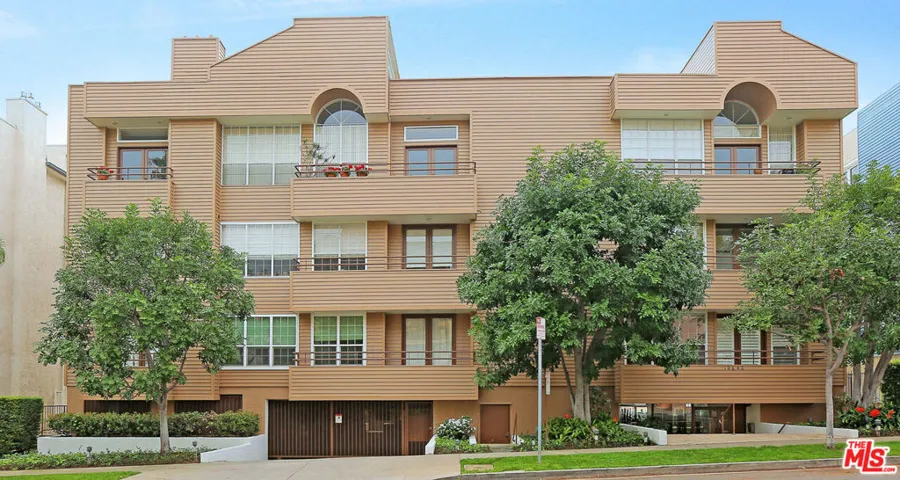 10640 Wilkins Avenue 302, Los Angeles, California 90024