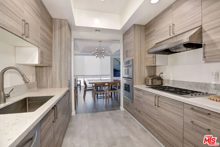 10640 Wilkins Avenue 302, Los Angeles, California 90024