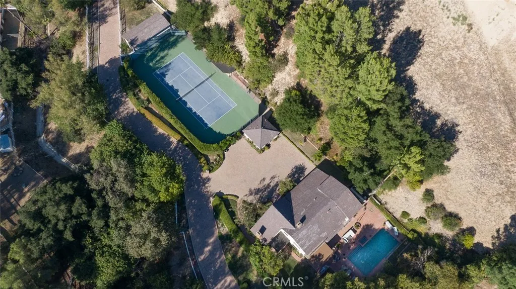 5250 Scott Robertson Road, Hidden Hills, California 91302 home-pic-0