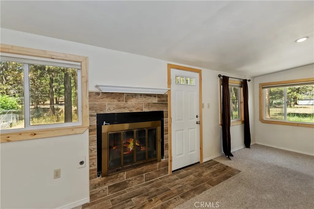 1109 Holden Avenue, Big Bear City, California 92314 home-pic-23
