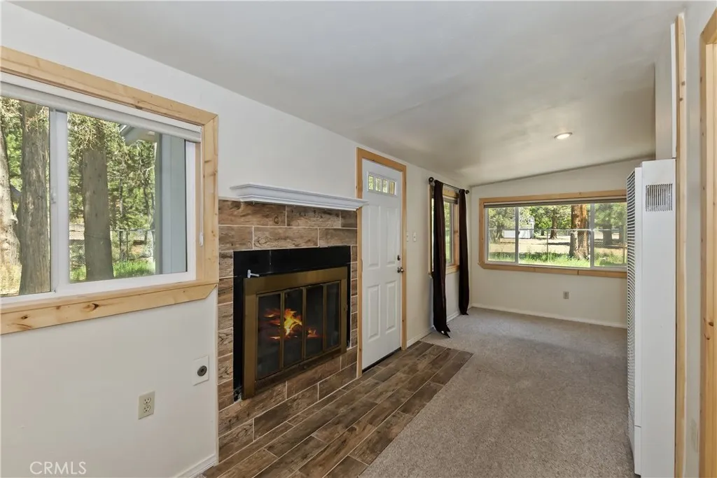1109 Holden Avenue, Big Bear City, California 92314 home-pic-21