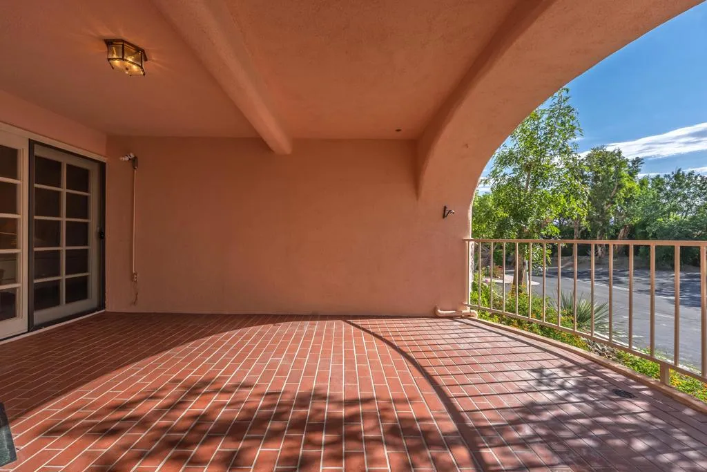 500 E Amado Road 511, Palm Springs, California 92262 home-pic-6