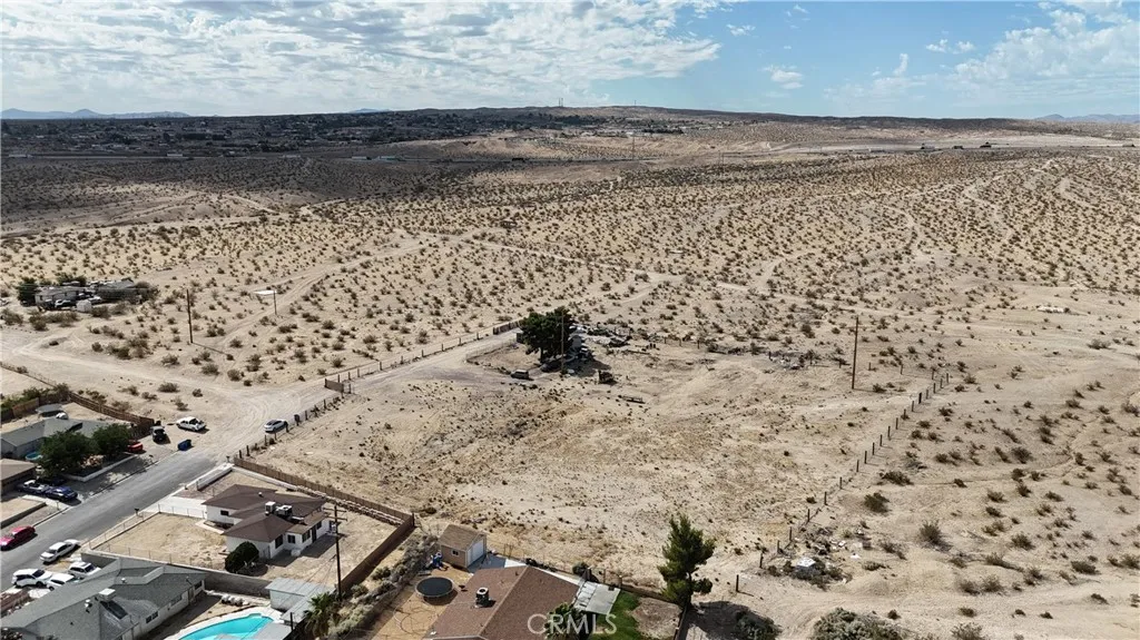 244 Woodham Avenue, Barstow, California 92311 home-pic-17
