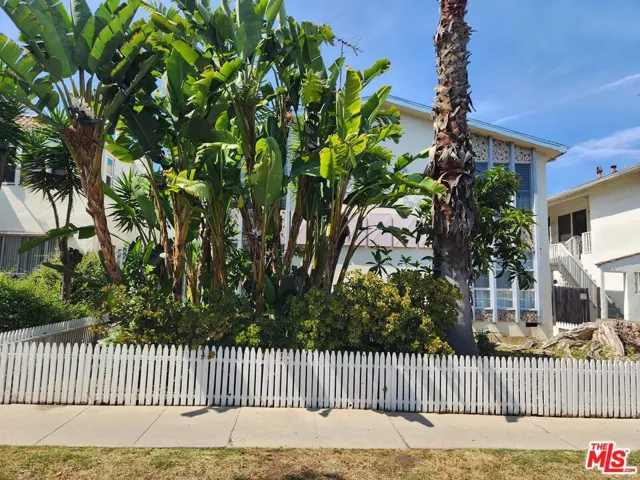 8853 Alcott Street 3, Los Angeles, California 90035